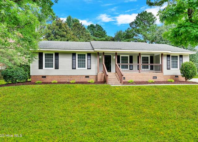 Property at 108 Joseph Pl, Greenville, NC 27858, 3 beds, 3 baths