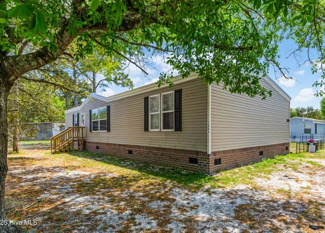 Property at 2604 Francis St SW, Supply, NC 28462, 2 beds, 2 baths