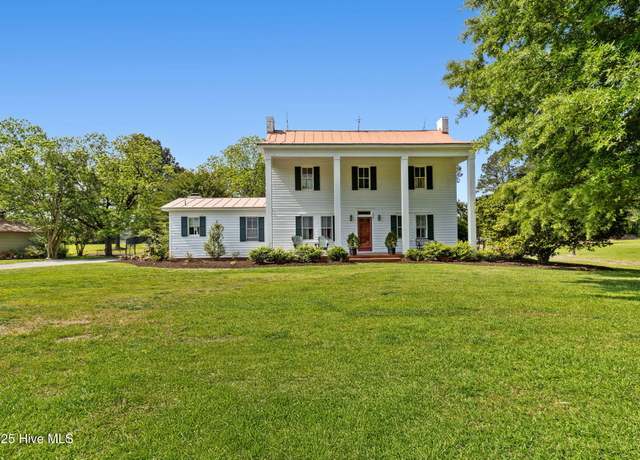 Property at 368 Hopewell Rd, Edenton, NC 27932, 4 beds, 2 baths