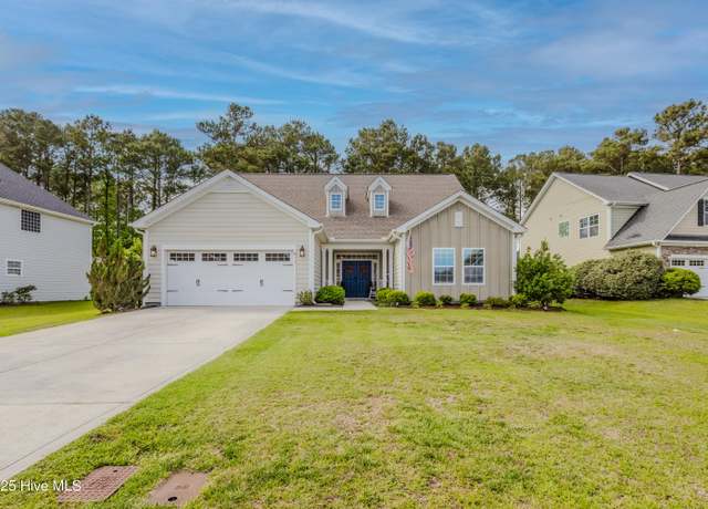 Property at 411 Canvasback Ln, Sneads Ferry, NC 28460, 4 beds, 3.5 baths