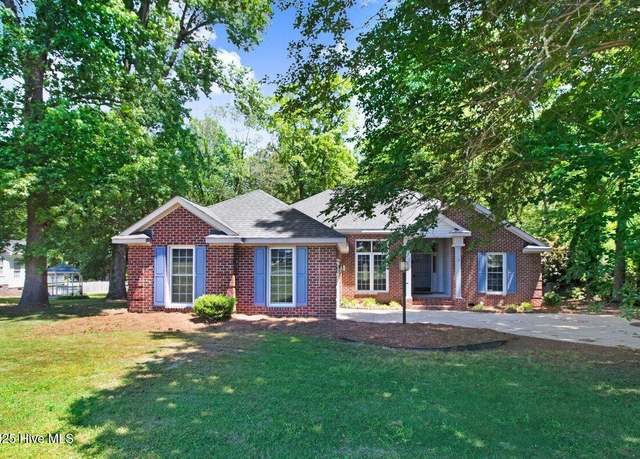 Property at 112 Farnsworth Dr, Goldsboro, NC 27530, 3 beds, 2 baths