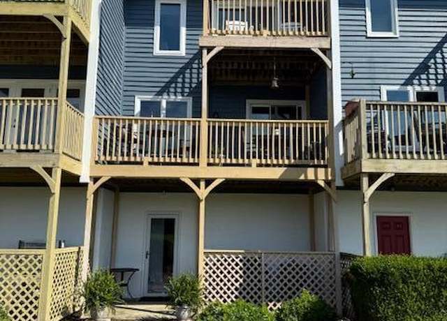 Property at 12 Eastern Shore Townhouses, Bridgeton, NC 28519, 2 beds, 3 baths