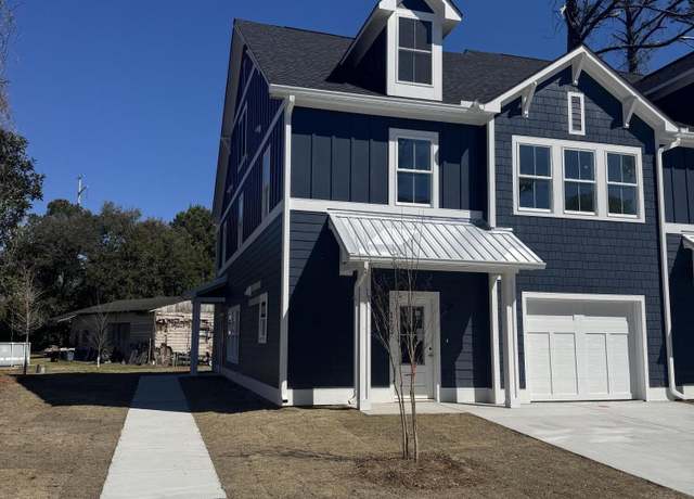 Property at 119 Seagate Pl, Wilmington, NC 28403, 5 beds, 4.5 baths
