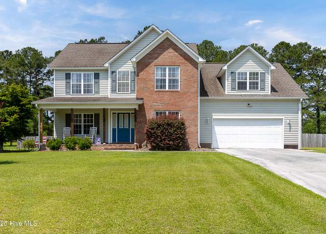 Property at 318 Rock Creek Dr S, Jacksonville, NC 28540, 3 beds, 3.5 baths