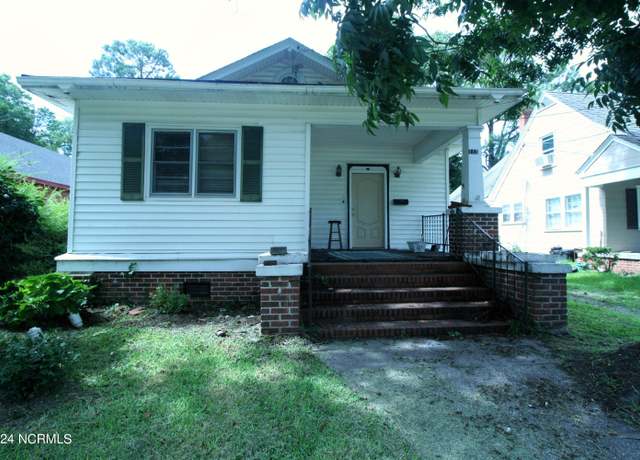 Property at 113 Brinkley Ave, Plymouth, NC 27962, 3 beds, 2 baths