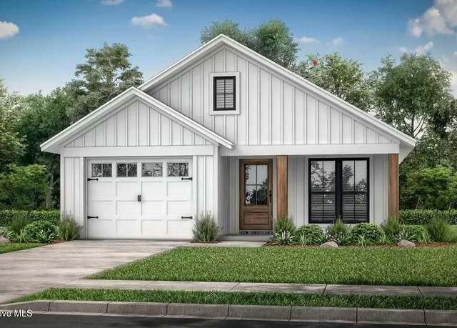 Property at 136 Holly Tree Lane Ln, Hampstead, NC 28443, 3 beds, 2 baths