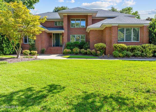 Property at 207 Pamlico Ln, Chocowinity, NC 27817, 5 beds, 4 baths