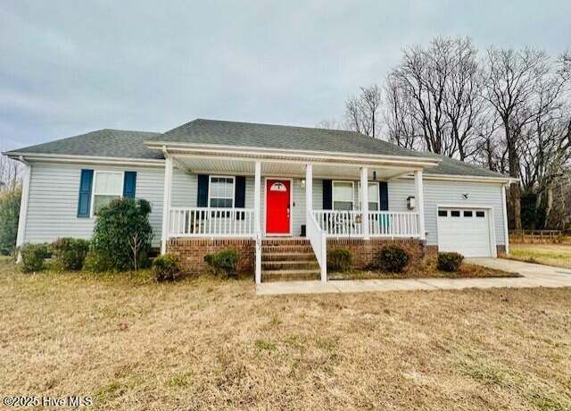Property at 107 Clearwood Dr, Moyock, NC 27958, 3 beds, 2 baths