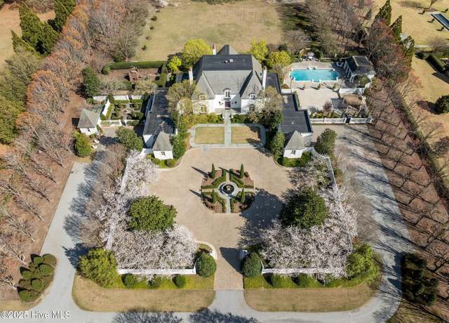 Property at 3100 Kariblue Ln, Greenville, NC 27834, 6 beds, 7 baths