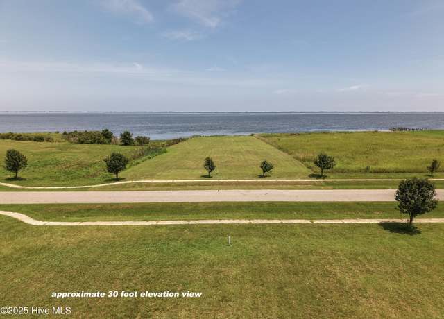 Property at 112 Hammock View Ct, Aydlett, NC 27916