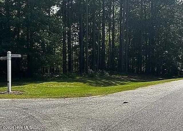 Property at 135 Greenwood Dr, Hertford, NC 27944