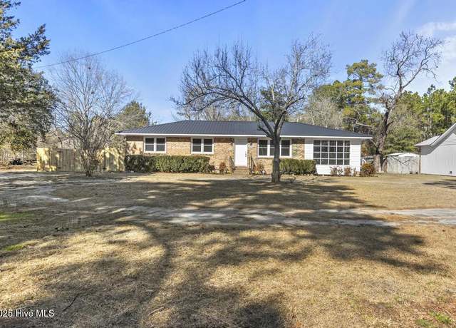 Property at 2073 Us Highway 701 Hwy, Elizabethtown, NC 28337, 3 beds, 2 baths