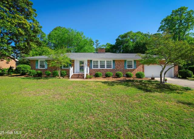 Property at 921 Greenhowe Dr, Wilmington, NC 28409, 3 beds, 2 baths