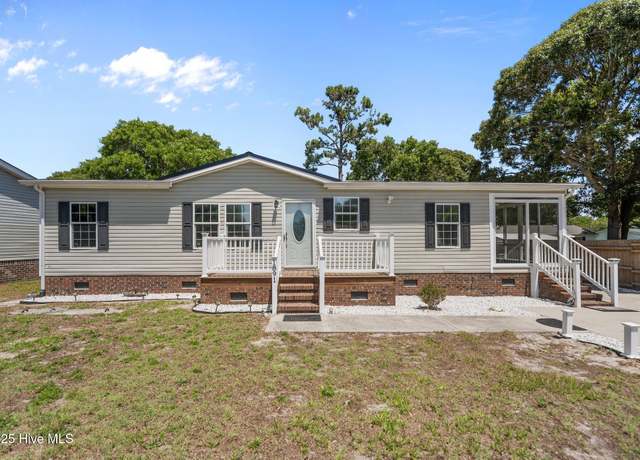 Property at 1891 Oxpen Rd SW, Supply, NC 28462, 3 beds, 2 baths