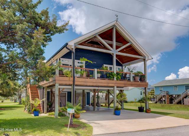 Property at 309 Georgia Ave, Carolina Beach, NC 28428, 3 beds, 2 baths