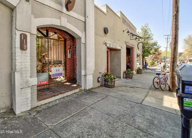 Property at 118 Dock St #7, Wilmington, NC 28401, 1 bed, 1 bath