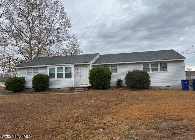 Property at 309-311 Starling St, Jacksonville, NC 28540, 4 beds