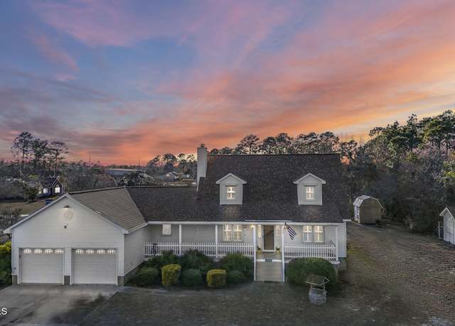 Property at 145 Alston Ave, Newport, NC 28570, 3 beds, 2.5 baths