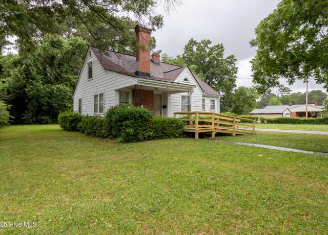 Property at 108 Stadium St SW, Wilson, NC 27893, 4 beds, 2 baths