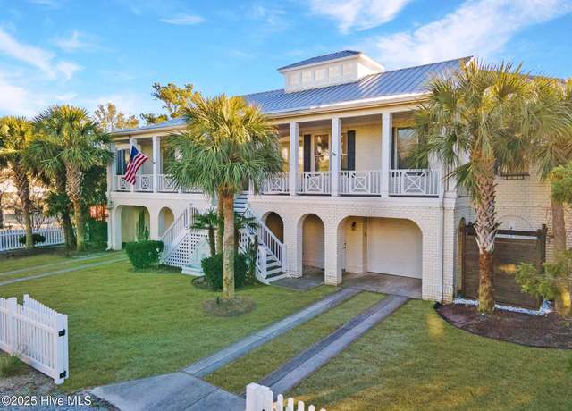 Property at 1416 Marsh Cove Ln, Wilmington, NC 28409, 4 beds, 3.5 baths