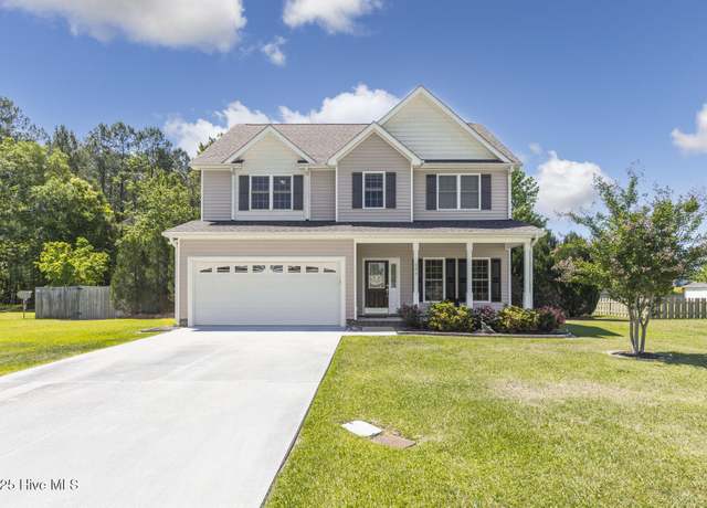 Property at 506 Newhan Ct, Hubert, NC 28539, 4 beds, 2.5 baths