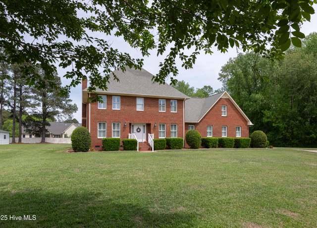 Property at 210 Castle Way, Winterville, NC 28590, 4 beds, 3.5 baths