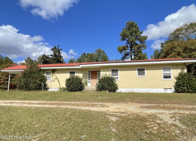 Property at 2023 Nc 211 Hwy, Eagle Springs, NC 27242, 4 beds, 1.5 baths