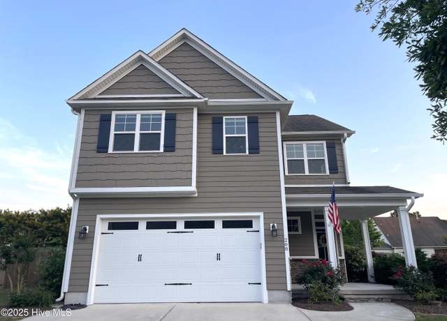 Property at 208 Abaco Dr W, Cedar Point, NC 28584, 3 beds, 2.5 baths