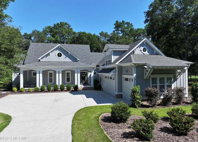 Property at 283 Golfview Ct SW, Supply, NC 28462, 3 beds, 3.5 baths
