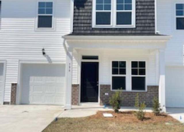 Property at 796 Palm Frond Way NW, Calabash, NC 28467, 3 beds, 2.5 baths