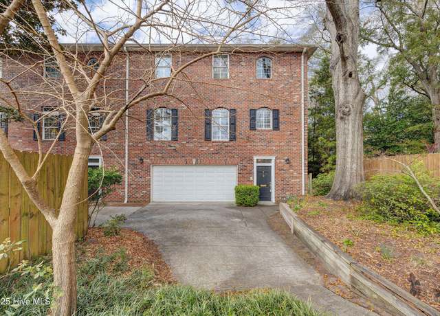 Property at 622 S 2nd St Apt 6, Wilmington, NC 28401, 3 beds, 3.5 baths