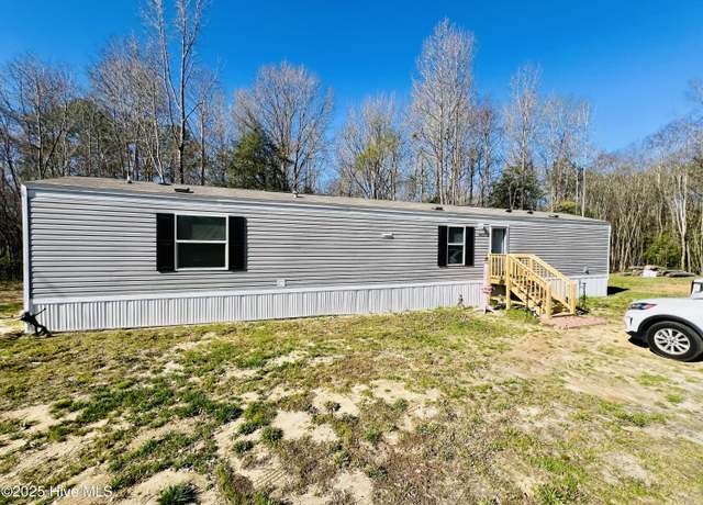 Property at 4622 Evansdale Rd, Wilson, NC 27893, 3 beds, 2 baths