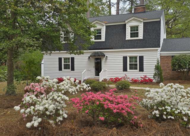 Property at 223 Churchill Dr, Greenville, NC 27858, 4 beds, 2.5 baths