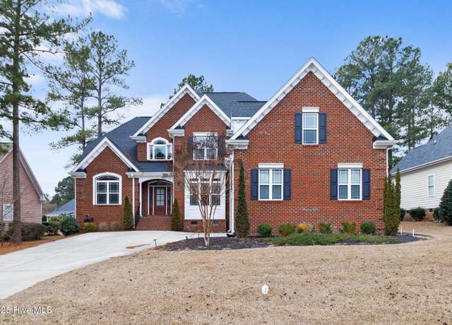 Property at 127 Skipping Water Dr, Spring Lake, NC 28390, 4 beds, 3.5 baths