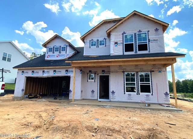 Property at 3878 Blackhills Rd, Fayetteville, NC 28311, 4 beds, 2.5 baths