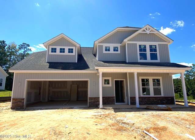 Property at 3878 Blackhills Rd, Fayetteville, NC 28311, 4 beds, 2.5 baths