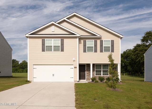 Property at 4624 Slatestone Dr, Greenville, NC 27858, 3 beds, 2.5 baths