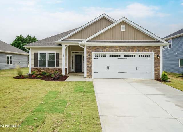 Property at 708 Greenwich Pl, Richlands, NC 28574, 4 beds, 2 baths