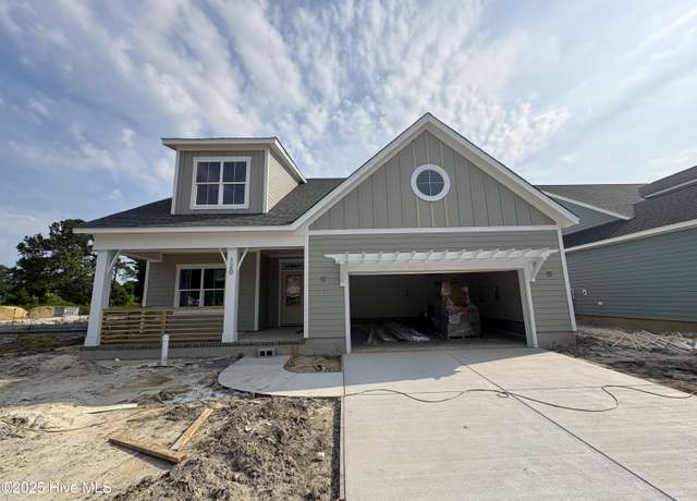 Property at 120 Flat Clam Dr, Wilmington, NC 28401, 3 beds, 3.5 baths