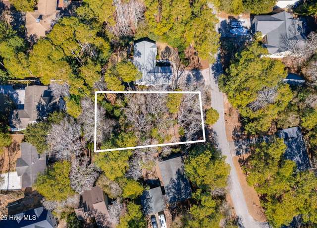 Property at 125 Willow Rd, Pine Knoll Shores, NC 28512