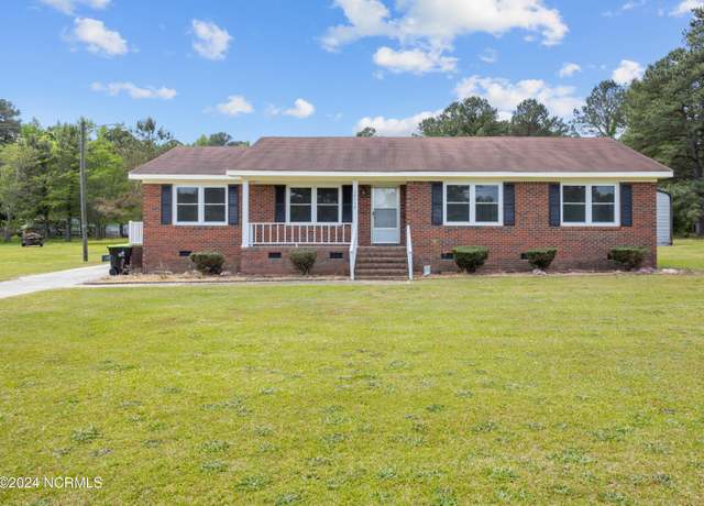 Property at 16554 Nc 125, Williamston, NC 27892, 4 beds, 2 baths