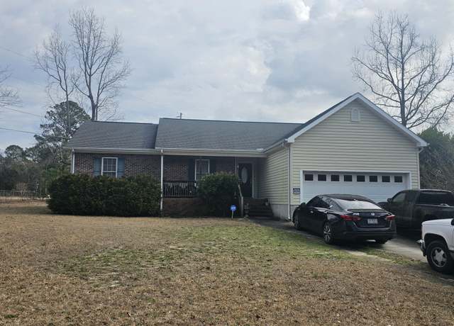 Property at 105 Lincoln St, Rockingham, NC 28379, 3 beds, 2 baths