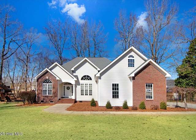 Property at 105 Remington Ct, Goldsboro, NC 27530, 3 beds, 2 baths