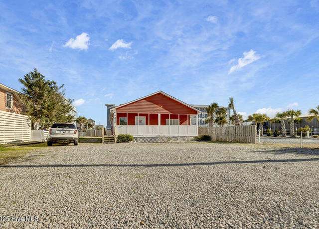 Property at 610 N New River Dr, Surf City, NC 28445, 1 bath