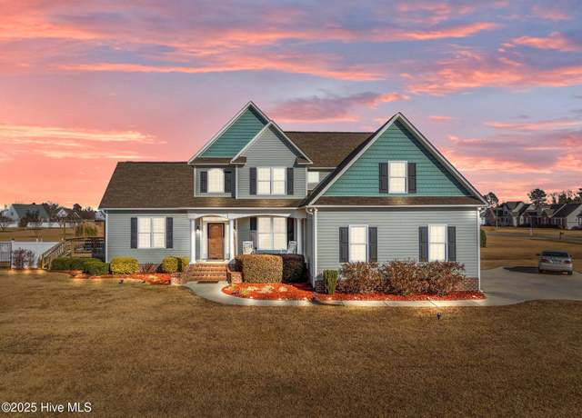 Property at 2373 Wheaton Village Dr, Greenville, NC 27858, 3 beds, 2.5 baths