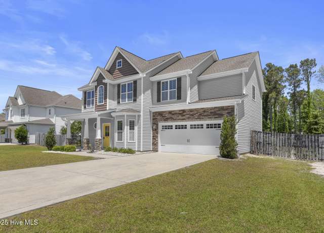 Property at 96 Ransom Dr, Hampstead, NC 28443, 3 beds, 2.5 baths