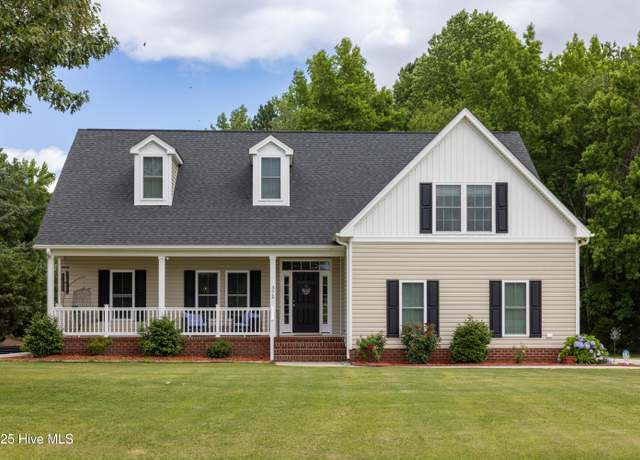 Property at 372 Schooner Landing Dr, Edenton, NC 27932, 3 beds, 2.5 baths