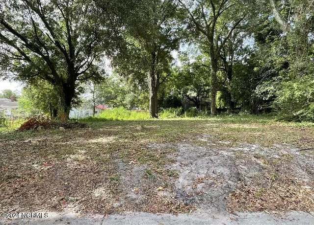 Property at 1014 Queen St, Wilmington, NC 28401