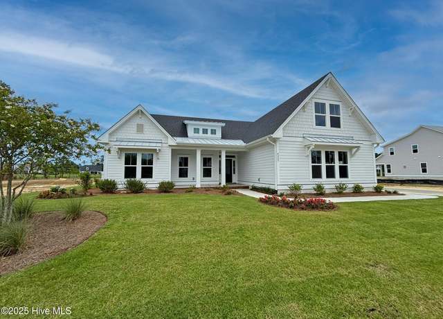Property at 4327 Fantail Dr, Leland, NC 28451, 4 beds, 3 baths
