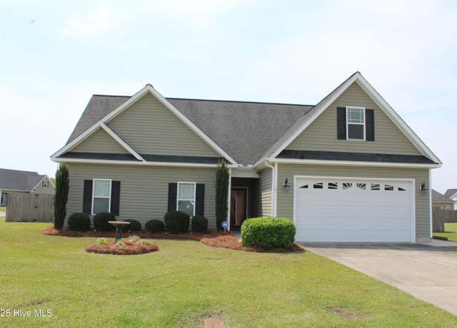 Property at 107 Pinyon Ln, Ayden, NC 28513, 3 beds, 2 baths